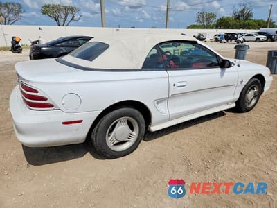 Trzecie zdjęcie samochodu z tyłu: 1994 FORD MUSTANG VIN:1FALP4443RF133719 - miniatura