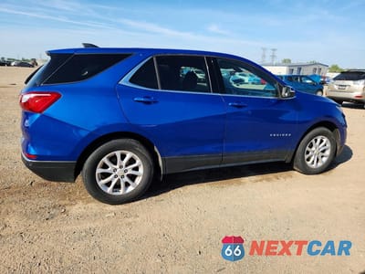 Trzecie zdjęcie samochodu z tyłu: 2019 CHEVROLET EQUINOX LT VIN:3GNAXKEV8KS631422 - miniatura