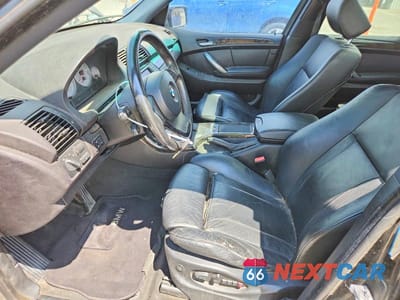 Zdjęcie 7 z 13 samochodu: 2004 BMW X5 4.8IS VIN:5UXFA93574LE81986 - miniatura