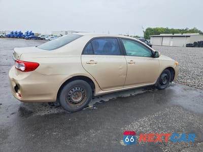 Trzecie zdjęcie samochodu z tyłu: 2011 TOYOTA COROLLA LE VIN:2T1BU4EE2BC731451 - miniatura