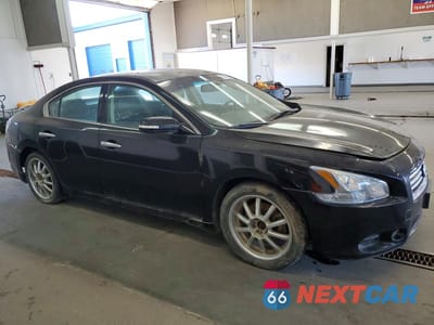 Czwarte zdjęcie samochodu z boku: 2012 NISSAN MAXIMA 3.5 S VIN:1N4AA5AP0CC823014 - miniatura