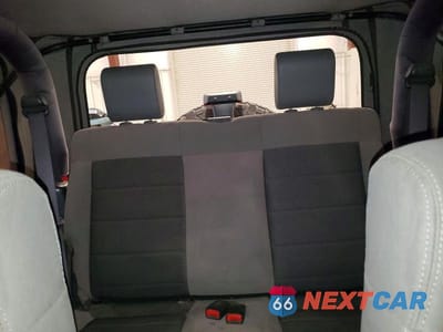 Zdjęcie 10 z 13 samochodu: 2008 JEEP WRANGLER VIN:1J4FA24138L516329 - miniatura