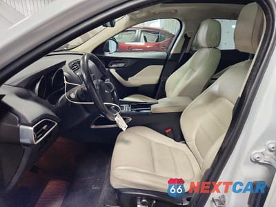 Zdjęcie 7 z 13 samochodu: 2020 JAGUAR F-PACE PRESTIGE VIN:SADCK2GX1LA634684 - miniatura
