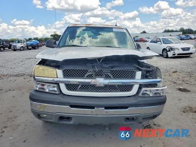 Piąte zdjęcie samochodu w środku: 2004 CHEVROLET SILVERADO K1500 VIN:2GCEK13T341344461 - miniatura
