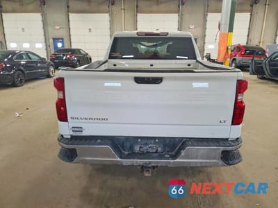 Zdjęcie 6 z 12 samochodu: 2019 CHEVROLET SILVERADO K1500 LT VIN:1GCUYDEDXKZ232813 - miniatura