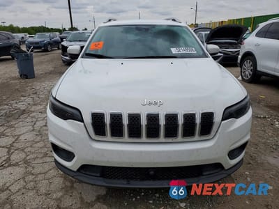 Piąte zdjęcie samochodu w środku: 2021 JEEP CHEROKEE LATITUDE LUX VIN:1C4PJMMX0MD158279 - miniatura