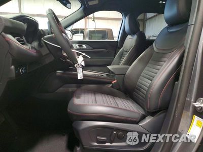 Zdjęcie 7 z 14 samochodu: 2026 FORD EXPLORER ST-LINE VIN:1FMUK8KHXTGB10610 - miniatura