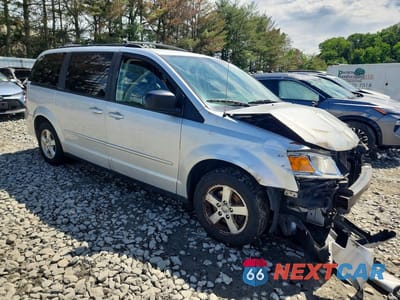 Czwarte zdjęcie samochodu z boku: 2010 DODGE GRAND CARAVAN SE VIN:2D4RN4DEXAR181575 - miniatura