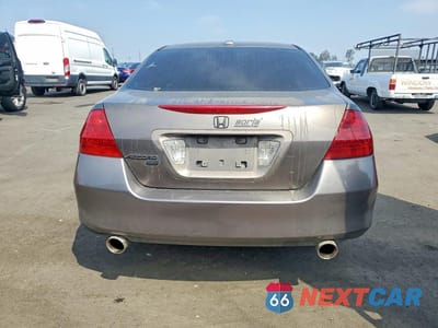 Zdjęcie 6 z 12 samochodu: 2007 HONDA ACCORD EX VIN:1HGCM66847A017536 - miniatura