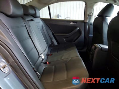 Zdjęcie 10 z 13 samochodu: 2011 VOLKSWAGEN JETTA SE VIN:3VWDZ7AJXBM347338 - miniatura