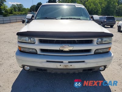 Piąte zdjęcie samochodu w środku: 2003 CHEVROLET TAHOE K1500 VIN:1GNEK13Z13R288425 - miniatura