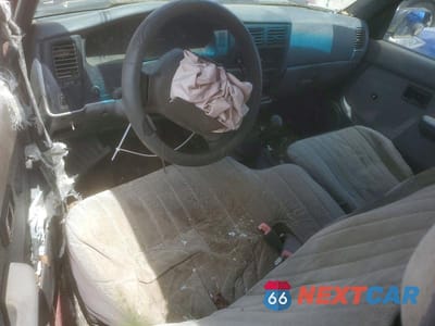 Zdjęcie 8 z 13 samochodu: 1995 TOYOTA TACOMA XTRACAB VIN:4TAVN73F1SZ002415 - miniatura