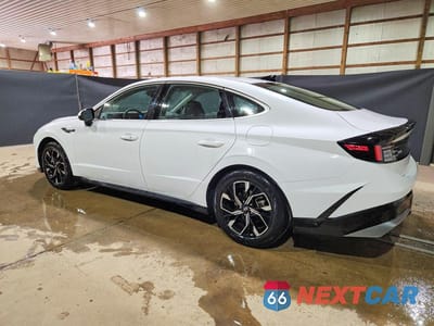 Drugie zdjęcie samochodu z przodu: 2025 HYUNDAI SONATA SEL VIN:KMHL64JA1SA463753 - miniatura