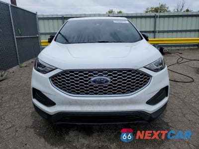 Piąte zdjęcie samochodu w środku: 2023 FORD EDGE SE VIN:2FMPK4G90PBA34058 - miniatura