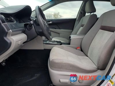 Zdjęcie 7 z 12 samochodu: 2014 TOYOTA CAMRY LE VIN:4T4BF1FK1ER409132 - miniatura