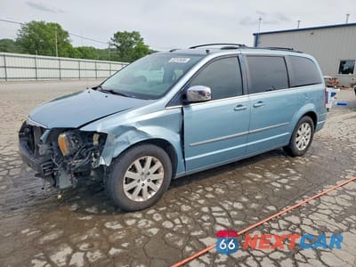 2010 CHRYSLER TOWN & COUNTRY TOURING PLUS 2A4RR8DX1AR421682 - główne zdjęcie licytacji z USA - miniatura