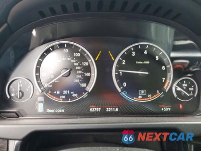 Zdjęcie 9 z 13 samochodu: 2017 BMW X5 XDRIVE35I VIN:5UXKR0C39H0V80203 - miniatura