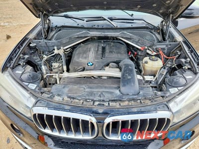 Zdjęcie 12 z 13 samochodu: 2018 BMW X5 SDRIVE35I VIN:5UXKR2C56J0X09291 - miniatura