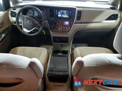 Zdjęcie 8 z 13 samochodu: 2015 TOYOTA SIENNA LE VIN:5TDKK3DC2FS689053 - miniatura
