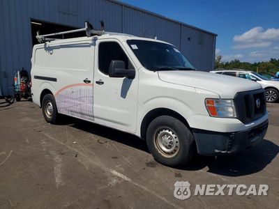 Czwarte zdjęcie samochodu z boku: 2016 NISSAN NV 1500 S VIN:1N6BF0KM4GN811673 - miniatura