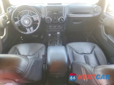 Zdjęcie 8 z 14 samochodu: 2017 JEEP WRANGLER UNLIMITED SPORT VIN:1C4BJWDG2HL611965 - miniatura