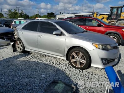 Czwarte zdjęcie samochodu z boku: 2012 TOYOTA CAMRY VIN:4T1BF1FK8CU009981 - miniatura