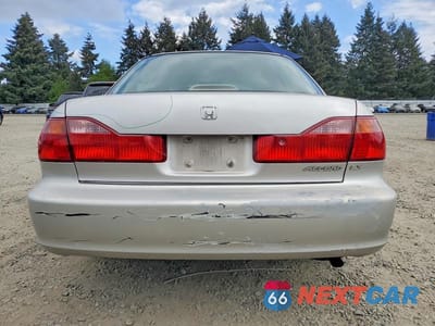 Zdjęcie 6 z 13 samochodu: 1999 HONDA ACCORD LX VIN:JHMCG5643XC054061 - miniatura