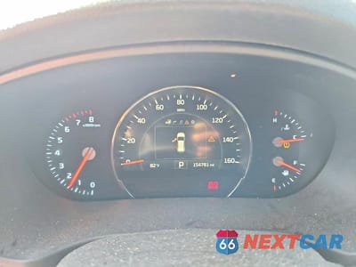Zdjęcie 9 z 12 samochodu: 2017 KIA SORENTO SX V6 VIN:5XYPK4A54HG251166 - miniatura