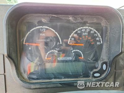 Zdjęcie 9 z 13 samochodu: 2022 FREIGHTLINER MT55G DELIVERY TRUCK VIN:4UZAC3GA6NCNK3715 - miniatura