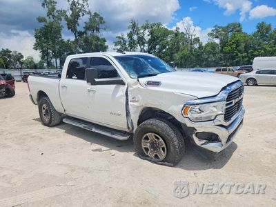 Czwarte zdjęcie samochodu z boku: 2019 RAM 2500 BIG HORN VIN:3C6UR5DLXKG624452 - miniatura