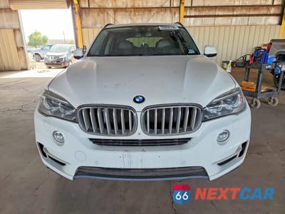 Piąte zdjęcie samochodu w środku: 2015 BMW X5 XDRIVE50I VIN:5UXKR6C52F0J76273 - miniatura