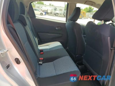Zdjęcie 10 z 12 samochodu: 2014 TOYOTA YARIS 3D VIN:JTDKTUD31ED593024 - miniatura