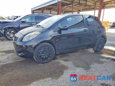 2007 TOYOTA YARIS BASE JTDJT923175137565 - główne zdjęcie licytacji z USA - miniatura