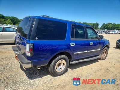 Trzecie zdjęcie samochodu z tyłu: 2001 FORD EXPEDITION XLT VIN:1FMRU15W81LB18825 - miniatura