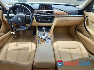 Zdjęcie 8 z 13 samochodu: 2013 BMW 320 I XDRIVE VIN:WBA3C3C50DF978706 - miniatura