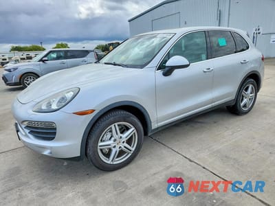 2011 PORSCHE CAYENNE S WP1AB2A29BLA48445 - główne zdjęcie licytacji z USA - miniatura