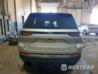 Zdjęcie 6 z 14 samochodu: 2025 JEEP GRAND CHEROKEE 4XE VIN:1C4RJYB6XS8651953 - miniatura