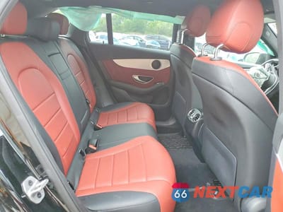 Zdjęcie 10 z 12 samochodu: 2021 MERCEDES-BENZ GLC 300 4MATIC VIN:W1N0G8EBXMF997864 - miniatura