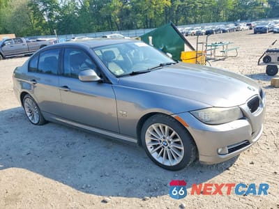 Czwarte zdjęcie samochodu z boku: 2011 BMW 335 XI VIN:WBAPL5C58BA917885 - miniatura