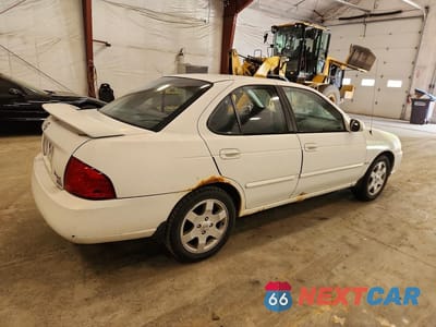 Trzecie zdjęcie samochodu z tyłu: 2006 NISSAN SENTRA 1.8 VIN:3N1CB51D26L533651 - miniatura