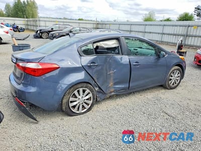 Trzecie zdjęcie samochodu z tyłu: 2015 KIA FORTE LX VIN:KNAFX4A68F5256301 - miniatura