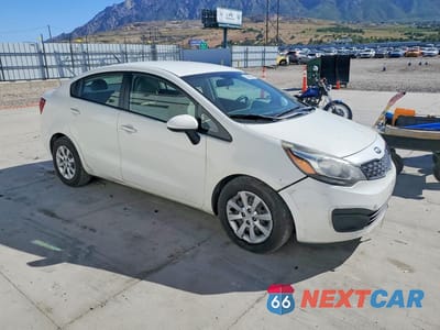 Czwarte zdjęcie samochodu z boku: 2014 KIA RIO VIN:KNADM4A33E6361682 - miniatura