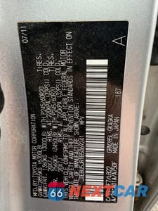 Zdjęcie 12 z 12 samochodu: 2011 TOYOTA 4RUNNER LIMITED VIN:JTEBU5JR1B5069241 - miniatura