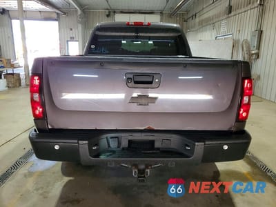Zdjęcie 6 z 12 samochodu: 2010 CHEVROLET SILVERADO K1500 LTZ VIN:3GCRKTE2XAG214908 - miniatura