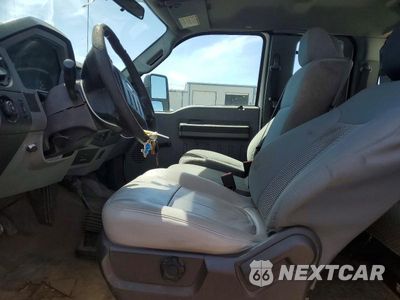 Zdjęcie 7 z 12 samochodu: 2012 FORD F250 SUPER DUTY VIN:1FT7X2B63CEC57457 - miniatura