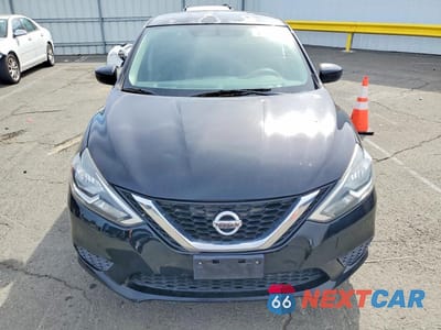 Piąte zdjęcie samochodu w środku: 2016 NISSAN SENTRA S VIN:3N1AB7AP5GY238416 - miniatura