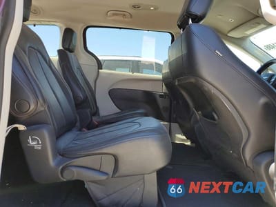 Zdjęcie 11 z 13 samochodu: 2019 CHRYSLER PACIFICA TOURING L VIN:2C4RC1BG8KR651268 - miniatura