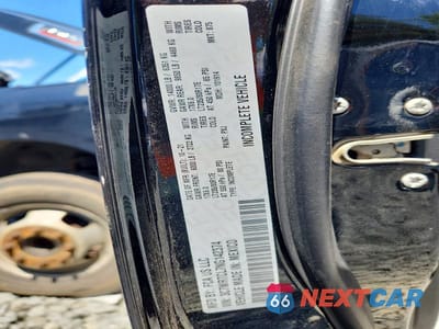Zdjęcie 12 z 12 samochodu: 2022 RAM 3500 VIN:3C7WRTCL7NG142374 - miniatura