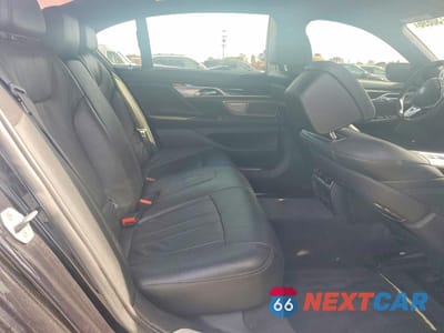 Zdjęcie 10 z 12 samochodu: 2019 BMW 740 XI VIN:WBA7E4C51KGV70286 - miniatura
