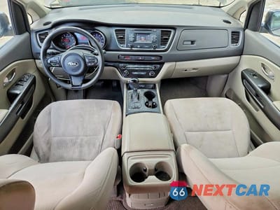 Zdjęcie 8 z 13 samochodu: 2016 KIA SEDONA LX VIN:KNDMB5C10G6165972 - miniatura